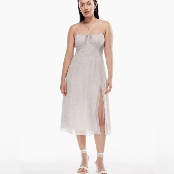 Elegant Lilac Midi Dress - Wilfred Genoa - Picture 1 of 11